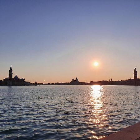 La Rosa Dei Venti Bed & Breakfast Venice Exterior photo