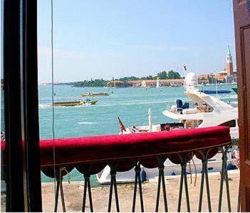La Rosa Dei Venti Bed & Breakfast Venice Exterior photo
